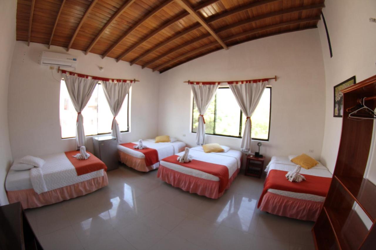 Hotel La Gran Tortuga - ᯤ Starlink Puerto Villamil Dış mekan fotoğraf