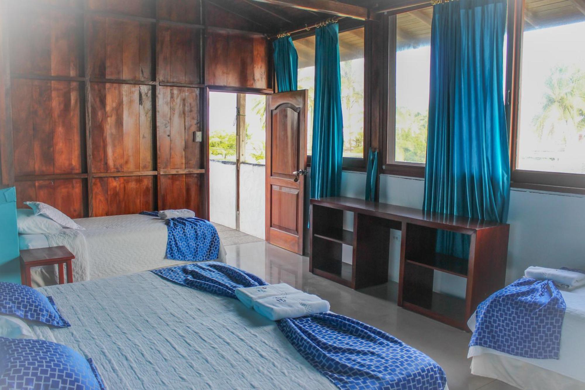 Hotel La Gran Tortuga - ᯤ Starlink Puerto Villamil Dış mekan fotoğraf