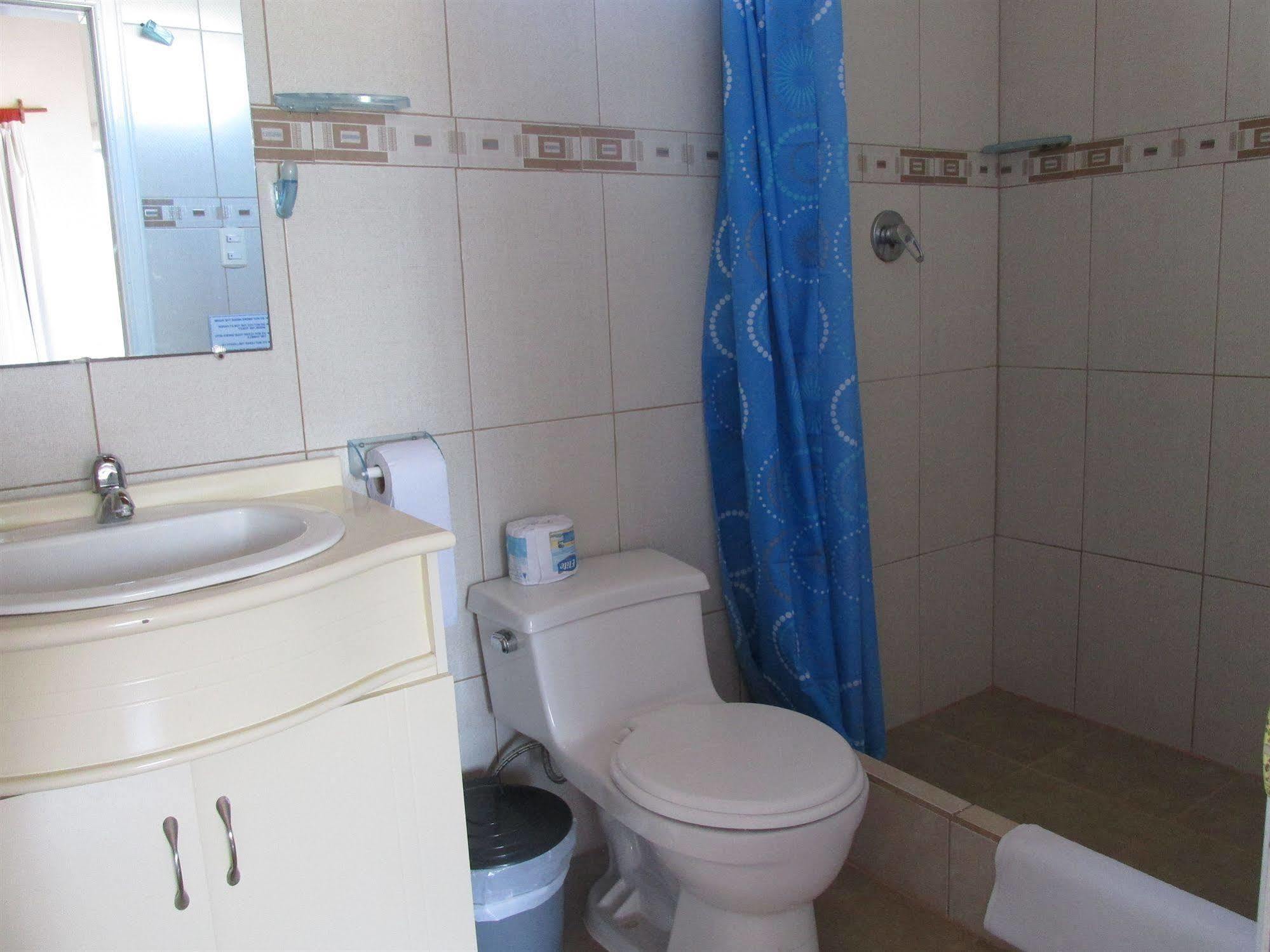 Hotel La Gran Tortuga - ᯤ Starlink Puerto Villamil Dış mekan fotoğraf
