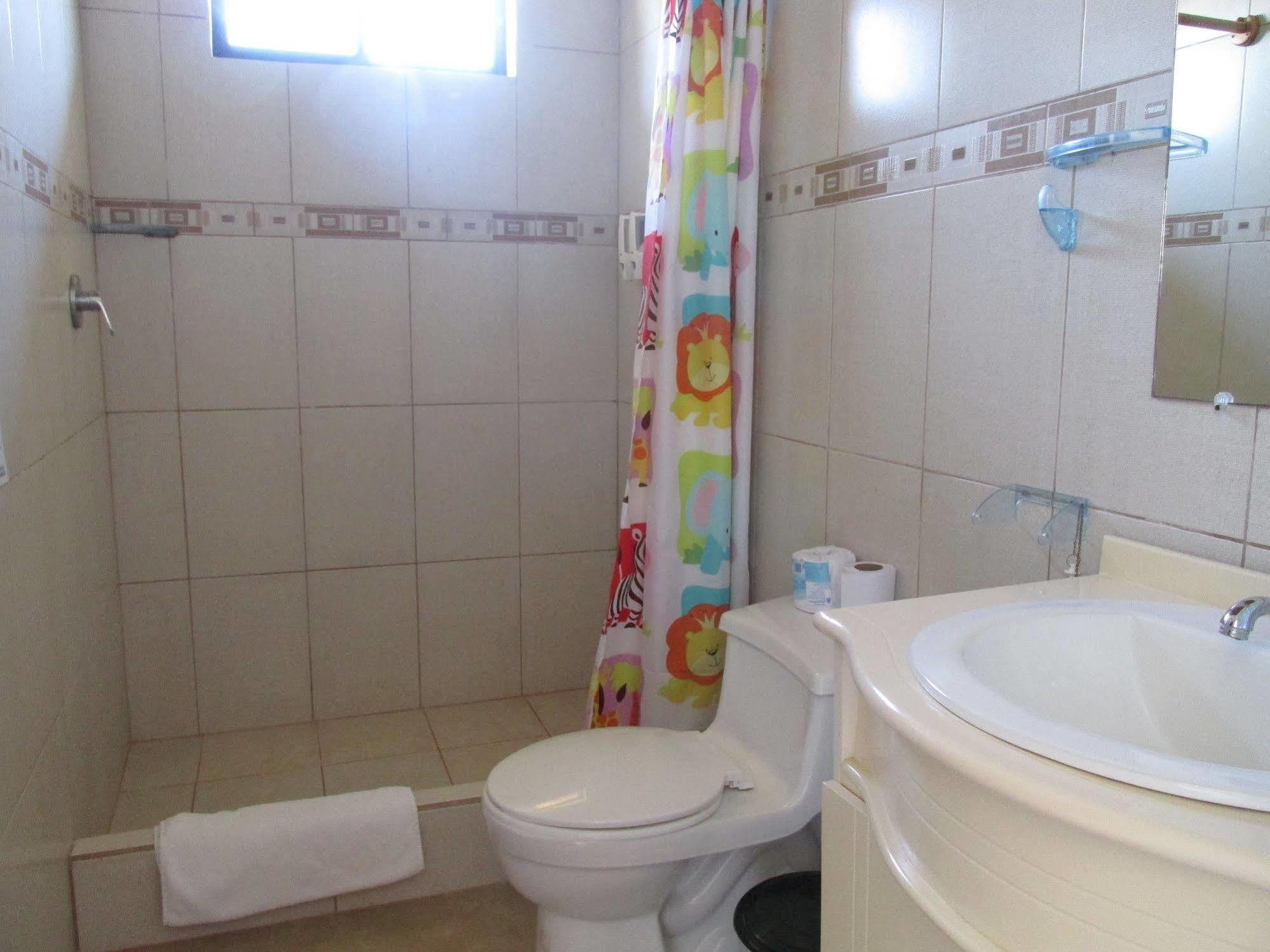 Hotel La Gran Tortuga - ᯤ Starlink Puerto Villamil Dış mekan fotoğraf