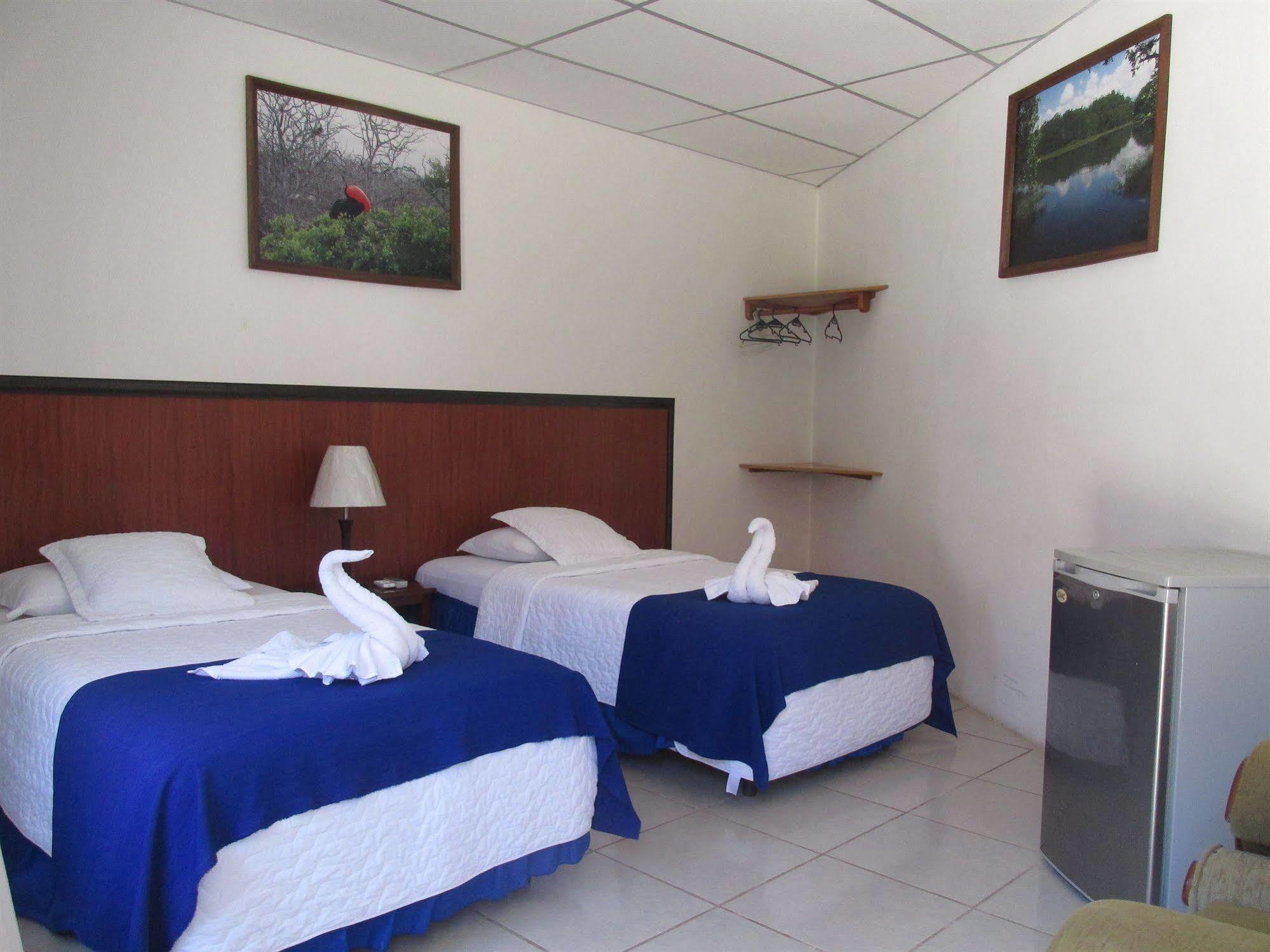 Hotel La Gran Tortuga - ᯤ Starlink Puerto Villamil Dış mekan fotoğraf