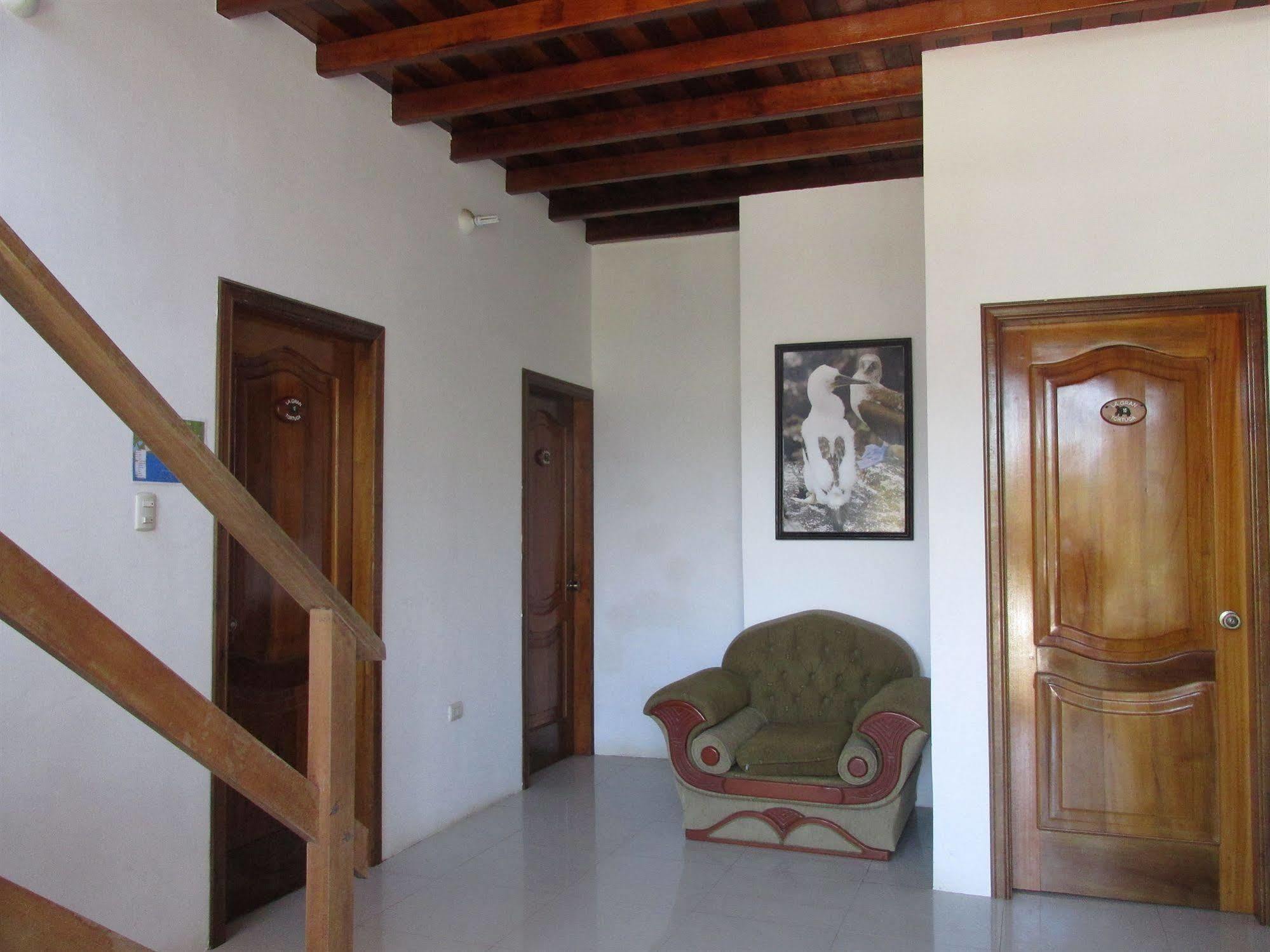 Hotel La Gran Tortuga - ᯤ Starlink Puerto Villamil Dış mekan fotoğraf